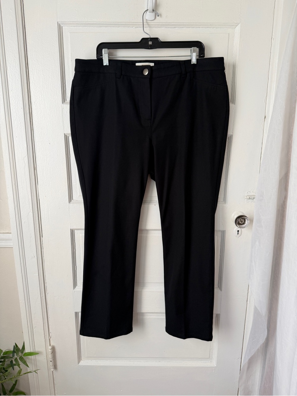 Chico’s Black Denim Jeans Boot Cut Straight Leg Stretch Classic Casual XL